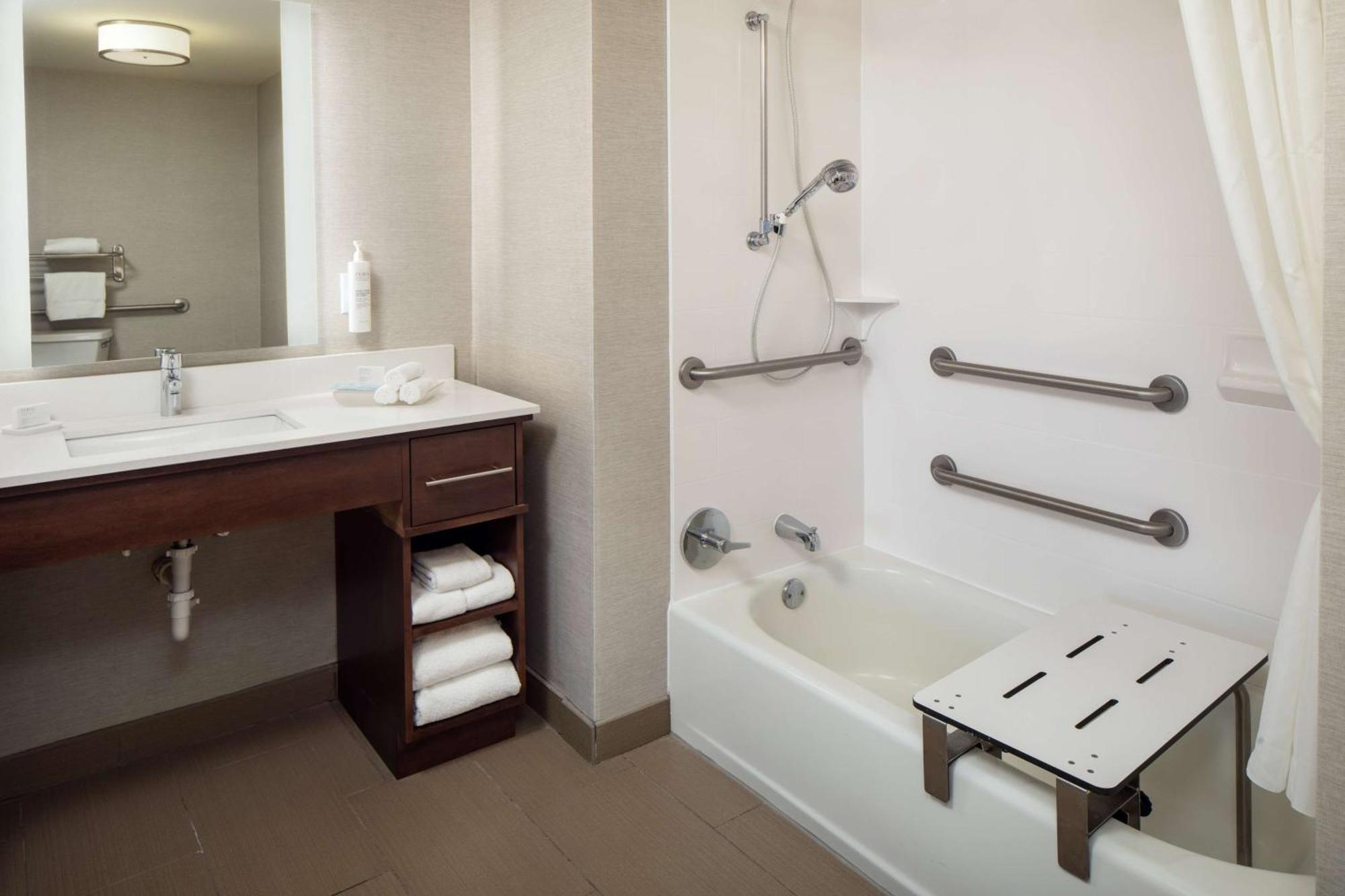 Homewood Suites By Hilton Wallingford-Meriden Exterior foto