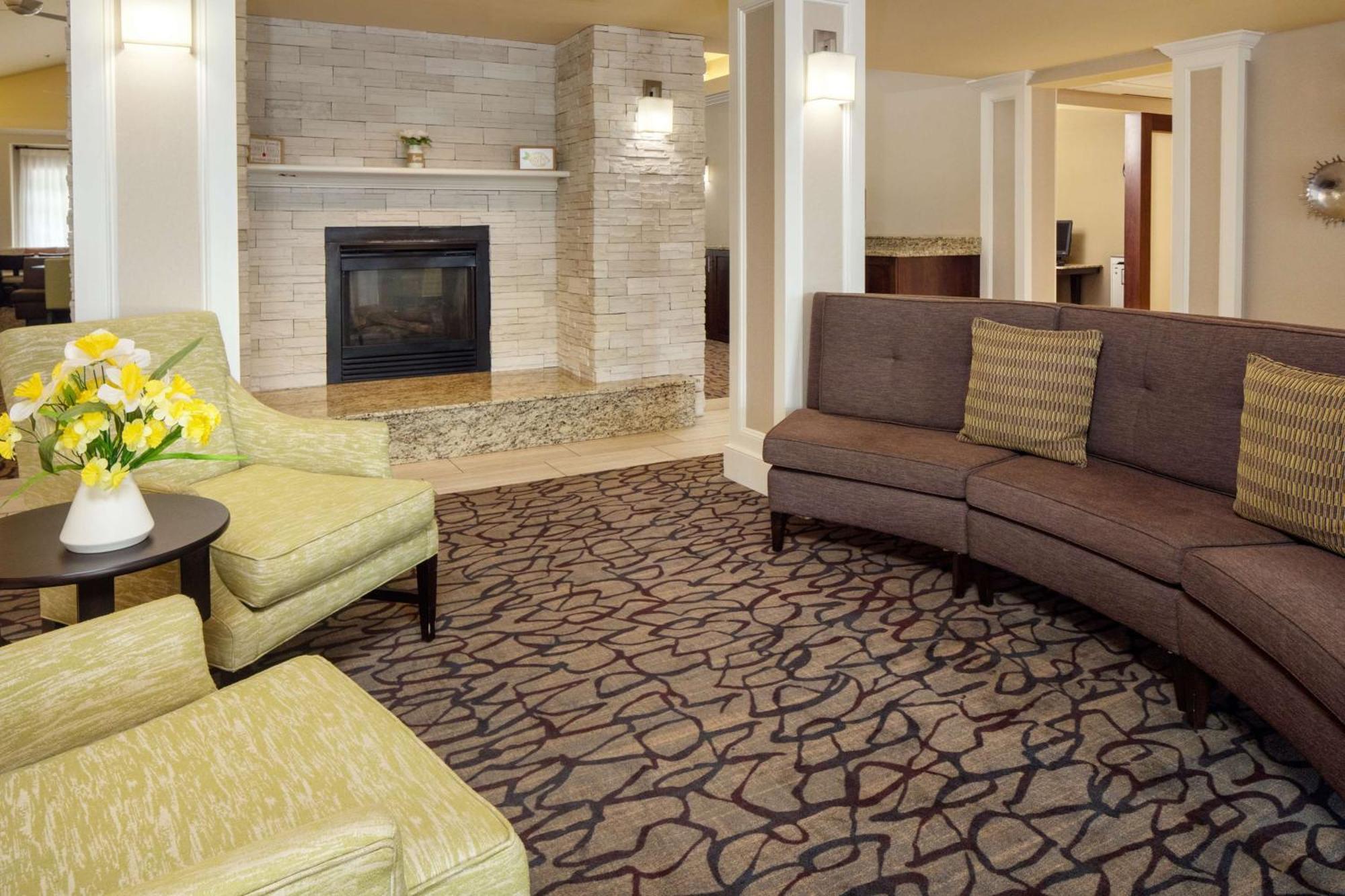 Homewood Suites By Hilton Wallingford-Meriden Exterior foto