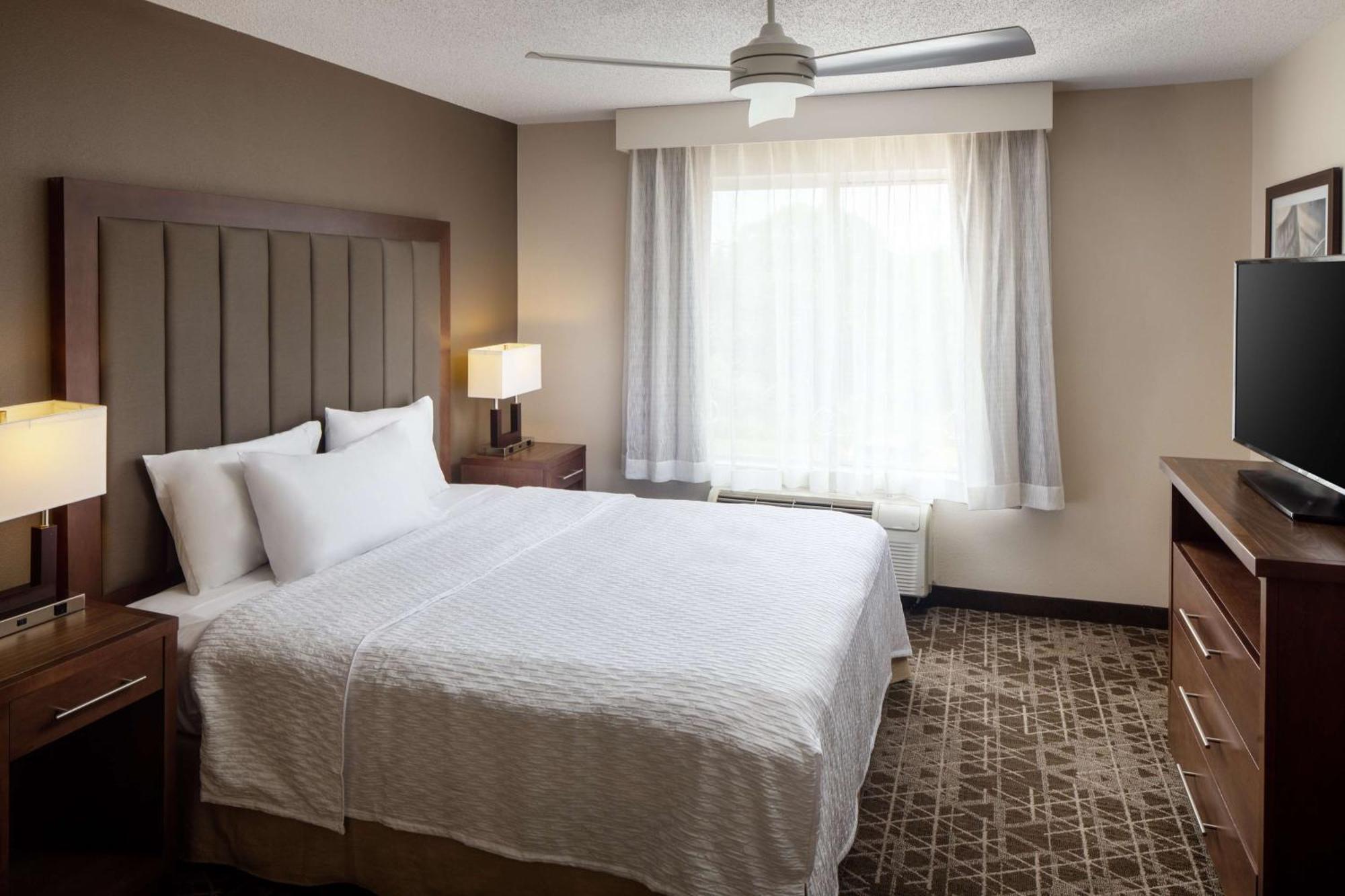 Homewood Suites By Hilton Wallingford-Meriden Exterior foto
